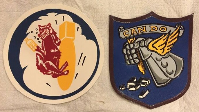 422nd Bombardment Squadron(left) & 305th Bombardment Group(right).jpg