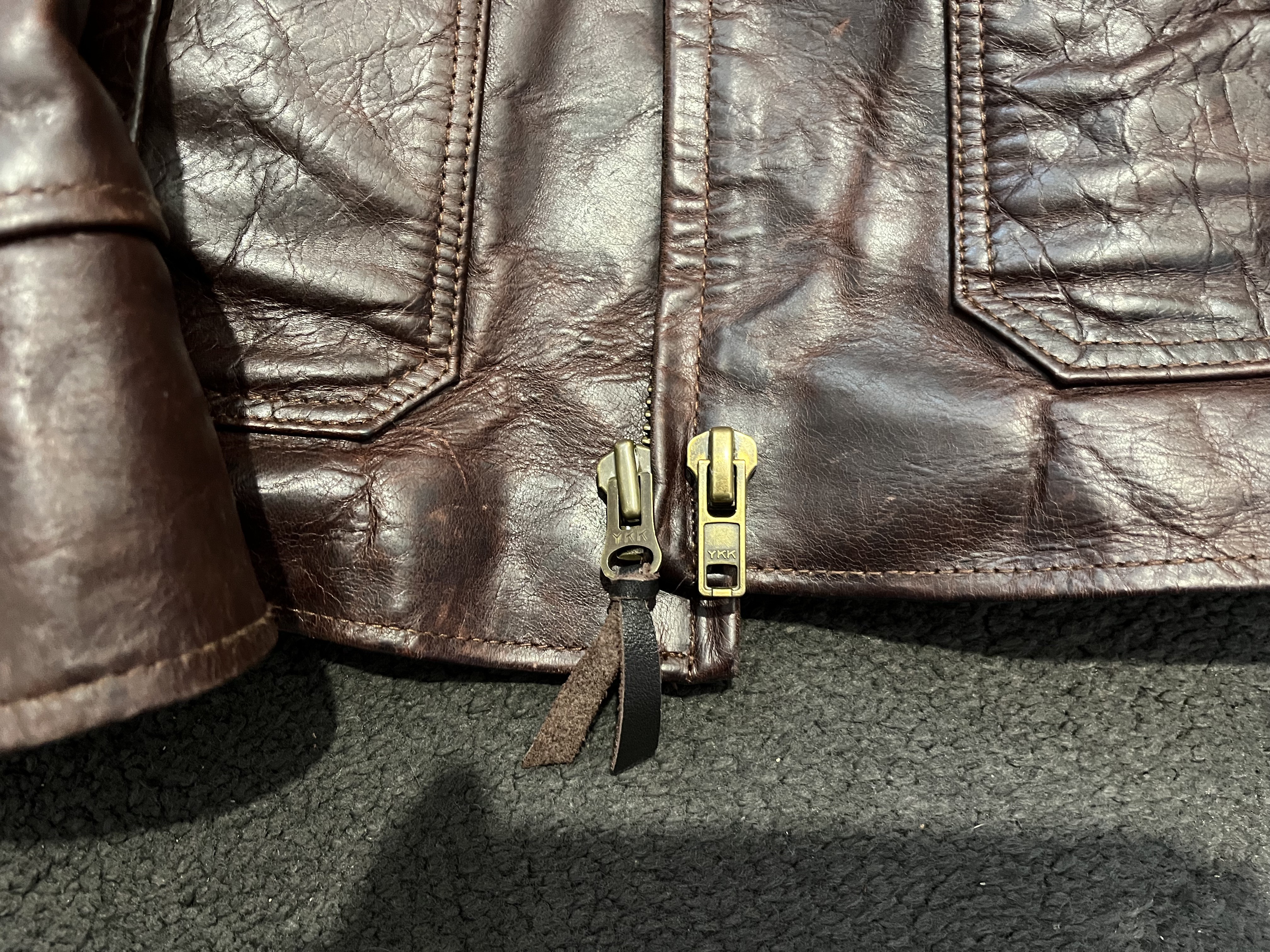 Where to buy repro zips, and better looking YKK pulls.