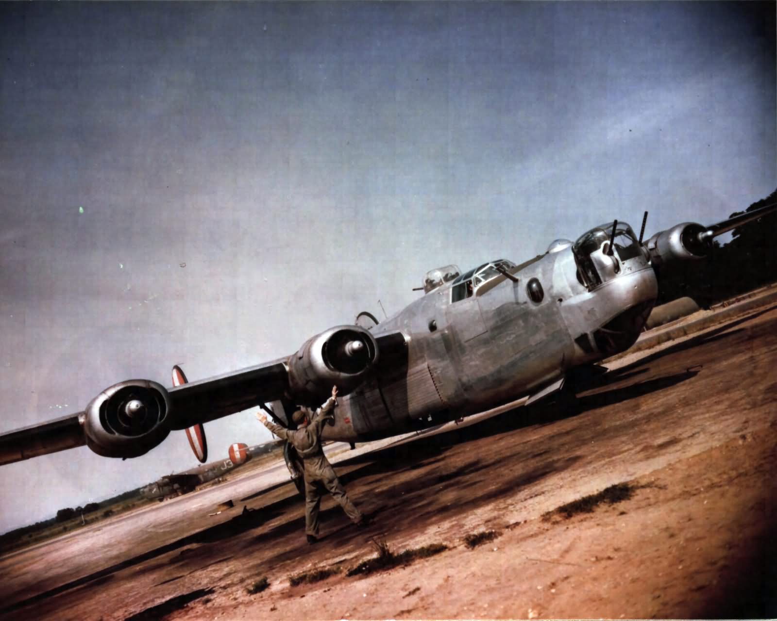 B-24_Liberator_458th_BG_England_color_photo.jpg