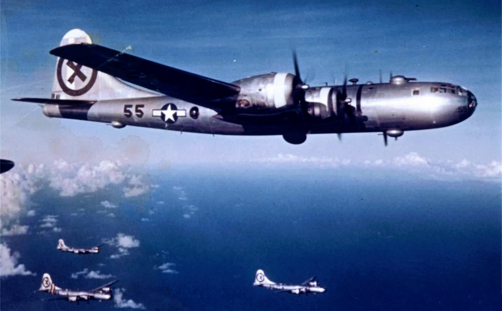 B-29_9th_BG_55~2.jpg