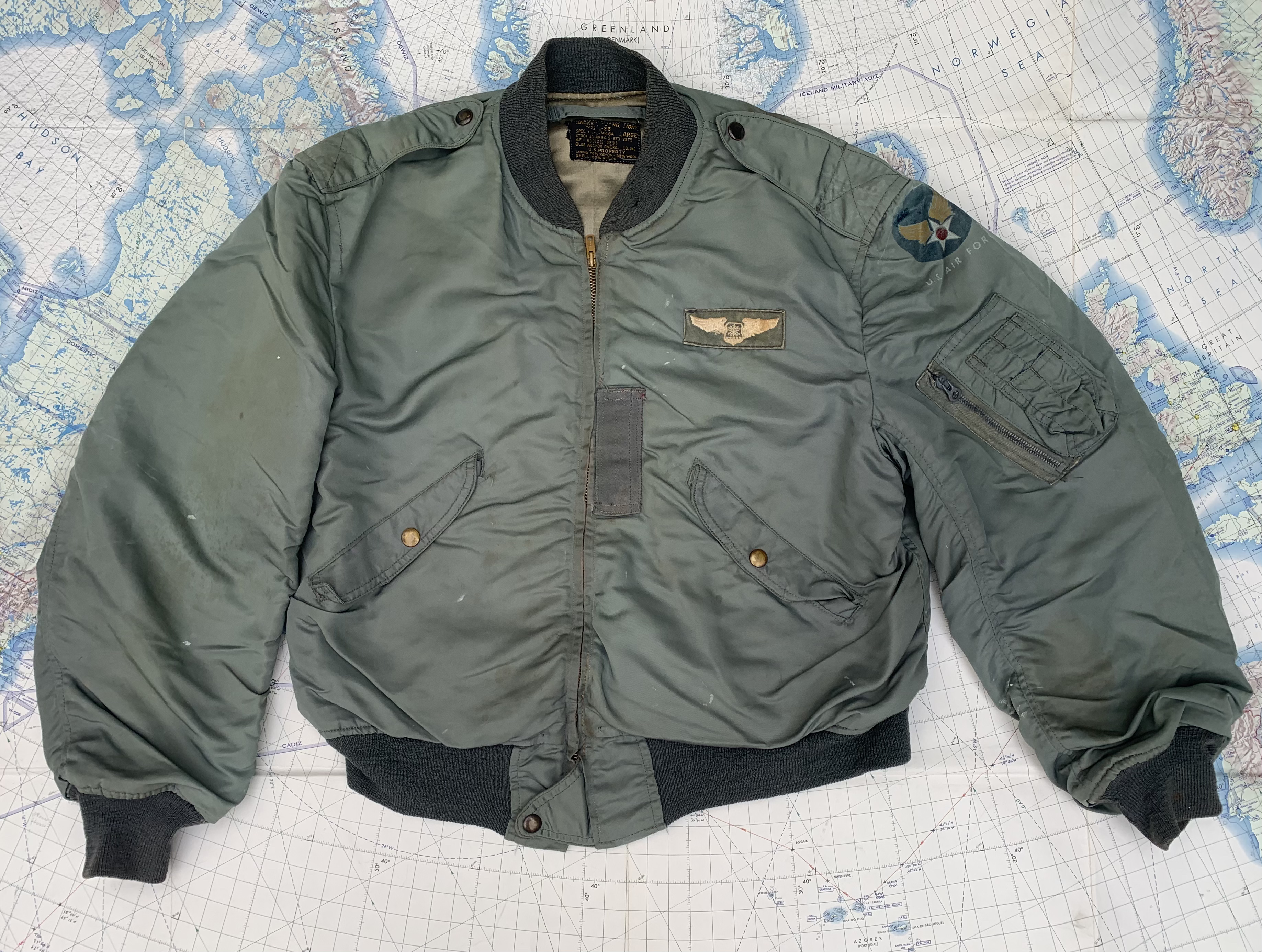 For the nylon jacket fans: L-2B collection | Vintage Leather