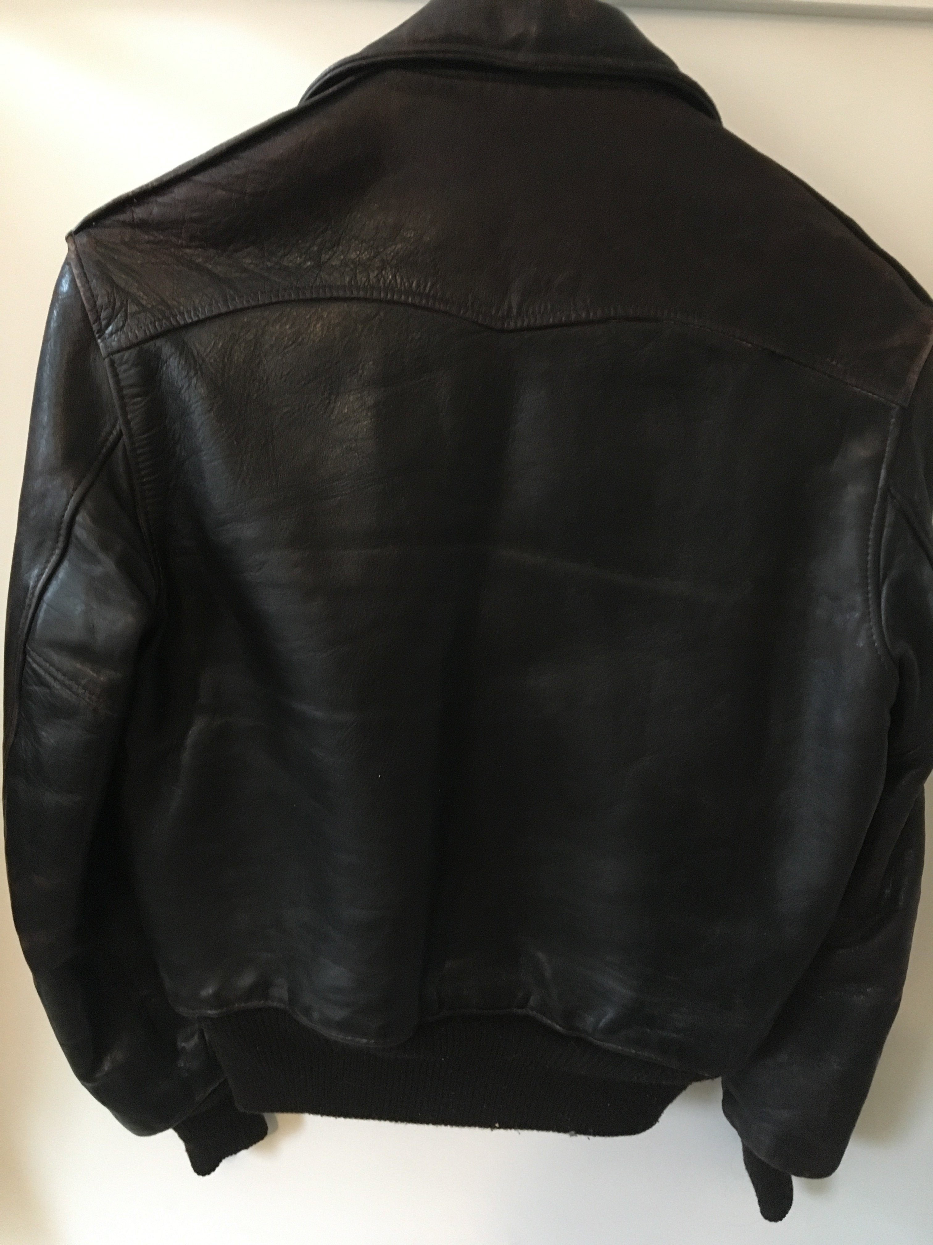 New to the forum and trying to work out the history of my old jacket ...