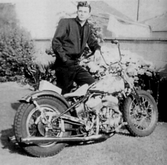 dick-dale-harley-motorcycle-flathead-1941.jpg