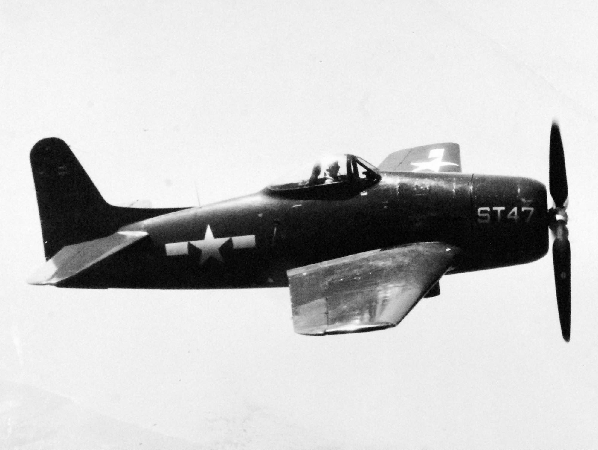 F8F_Patuxent_River_10may1945_3~2.jpg