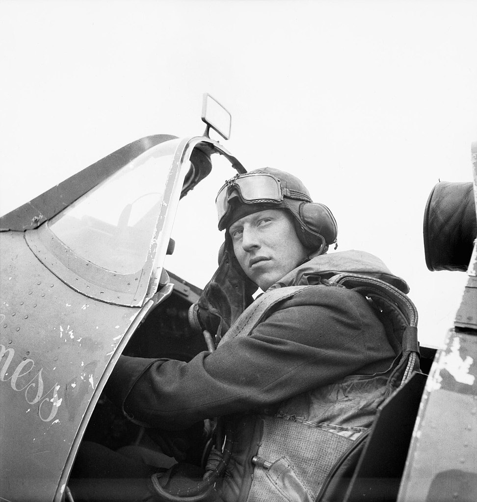 Flight_Lieutenant_J_H_'Ginger'_Lacey_of_No._501_Squadron_RAF,_in_the_cockpit_of_his_Supermarin...jpg