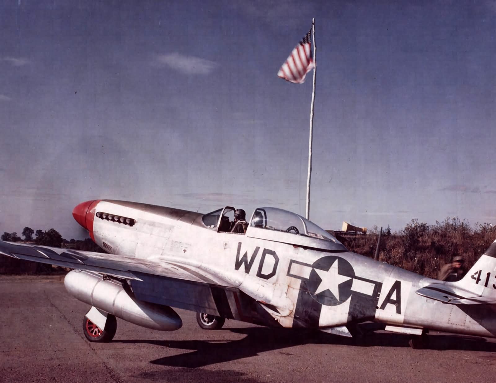 P-51_Mustang_of_the_335th_FS_4th_FG_Pilot_Lt_Berry.jpg