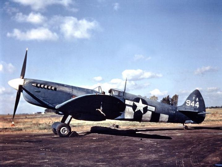 Spitfire PR XIT USAAF 7th Photo Reco Group,14th Recon Squadron PA944.jpg