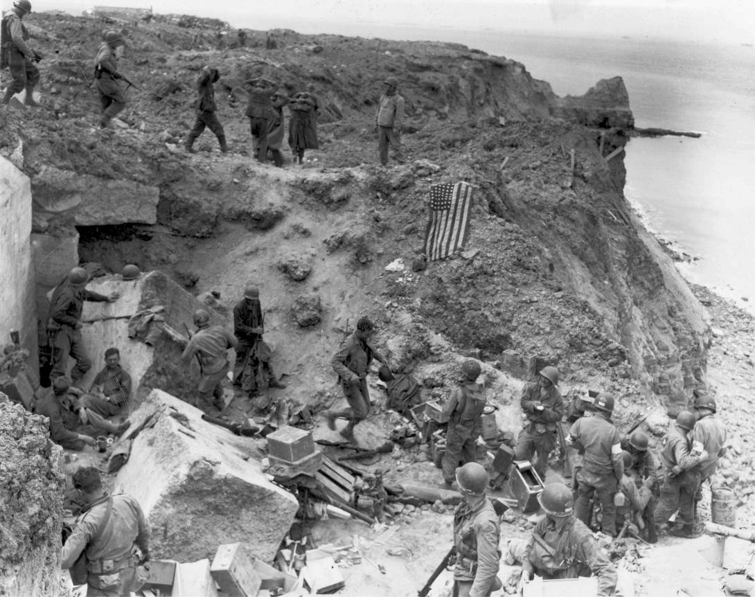WWII in Black and White DDAY_06.jpg