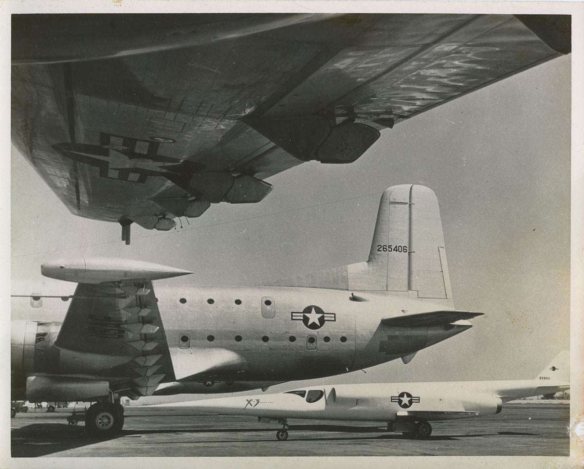 X-3_C-124.jpg